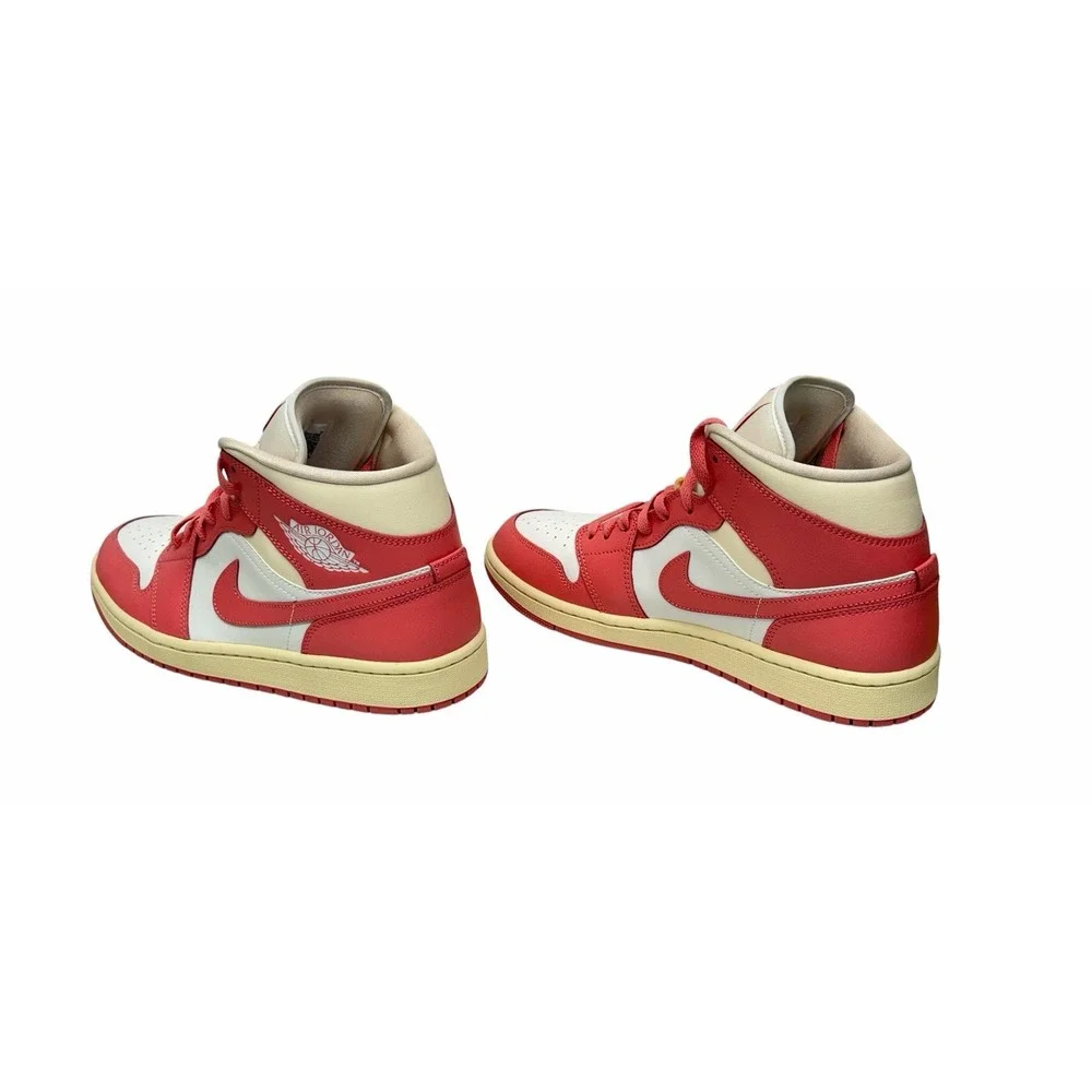 Nike Air Jordan 1 Mid Strawberries And Cream NIB Women's Size 11 / Men 9.5